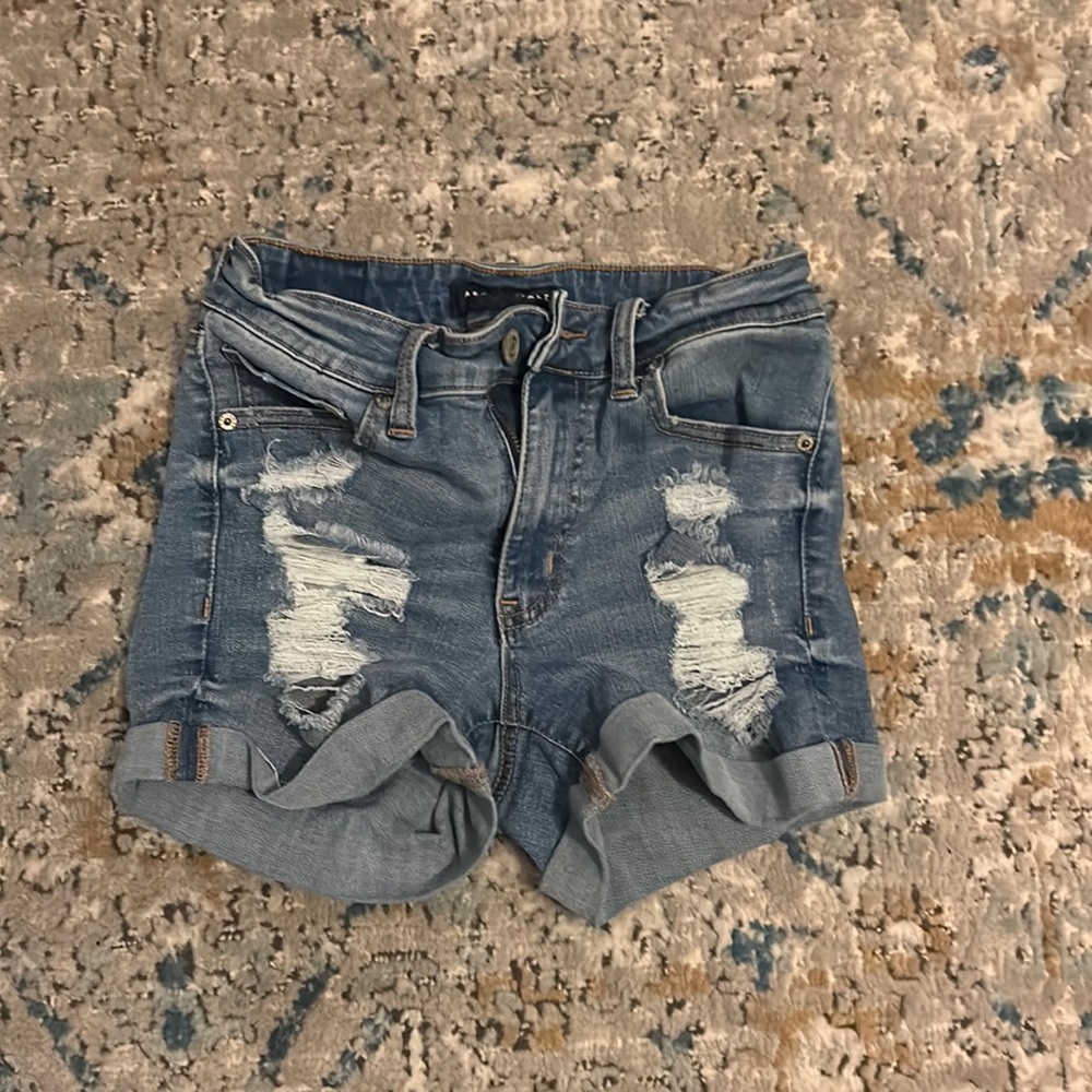 Aéropostale ripped Jean Shorts size 2